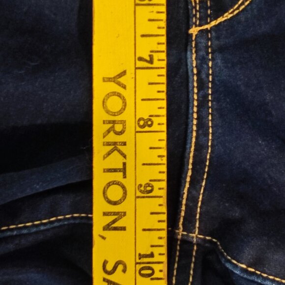 Denizen from Levi's jeans curvy skinny dark wash blue women's size W34 L32 - Picture 14 of 15